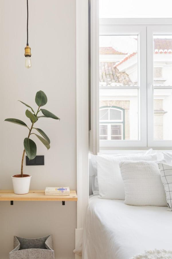 Update Urban Chic Flat In 19th Century Building 2 Bedrooms & 2 Bathrooms & Ac Alfama District Lejlighed
